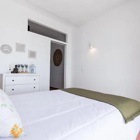 Amazing Sesimbra Duplex Close To The Beach By Trip2Portugal Exterior photo